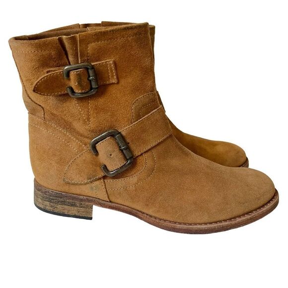 SAKS FIFTH AVENUE ITALY 10022 SHOES CAMEL SUEDE ANKLE BUCKLE BOOTS - Picture 1 of 14